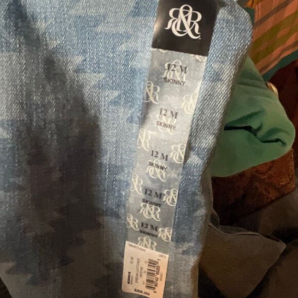 NWT Rock & Republic Aztec print size 12 Berlin skinny jeans. - Picture 11 of 12